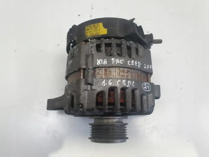 Hyundai i30 1.6 CRDI ALTERNATOR valeo 2611067 130A