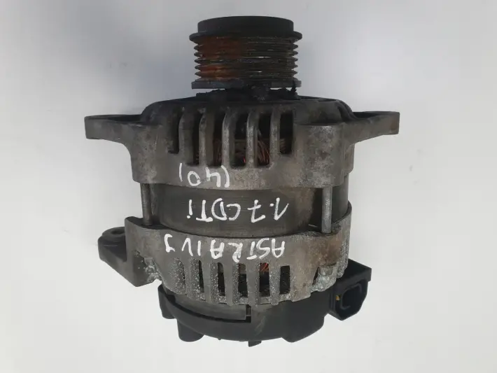 Opel Astra IV J 1.7 CDTI ALTERNATOR 100A 13500186