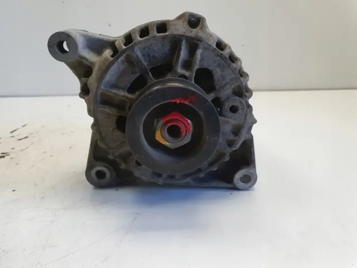 Volvo S40 V40 1.8 16V ALTERNATOR 0123315016 valeo
