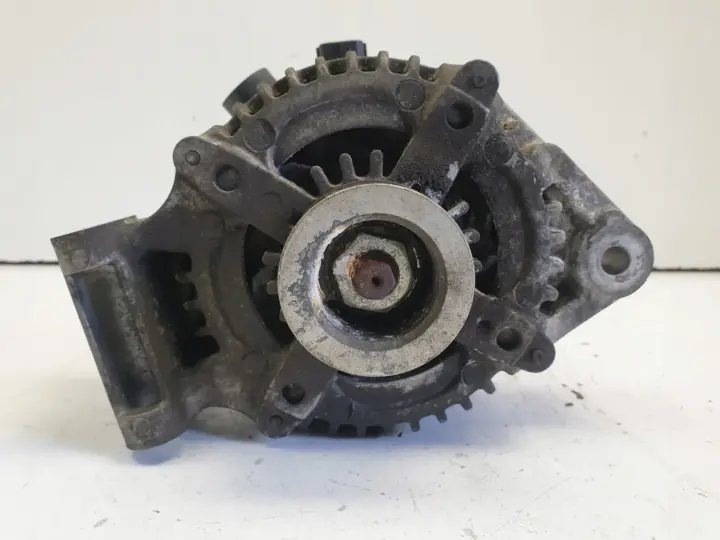 Volvo S40 II V50 1.6 16V ALTERNATOR 120A 3M5T-10300-KB oryginał