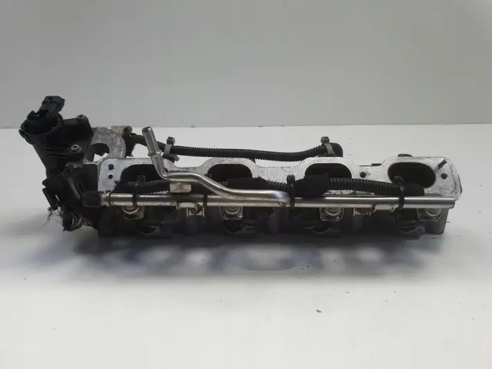 Opel Zafira B 1.6 16V KOLEKTOR SSĄCY wtryskiwacze 24431920