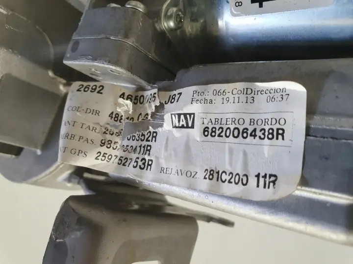 Renault Captur I WSPOMAGANIE ELEKTRYCZNE Kolumna kierownicza 682006438R