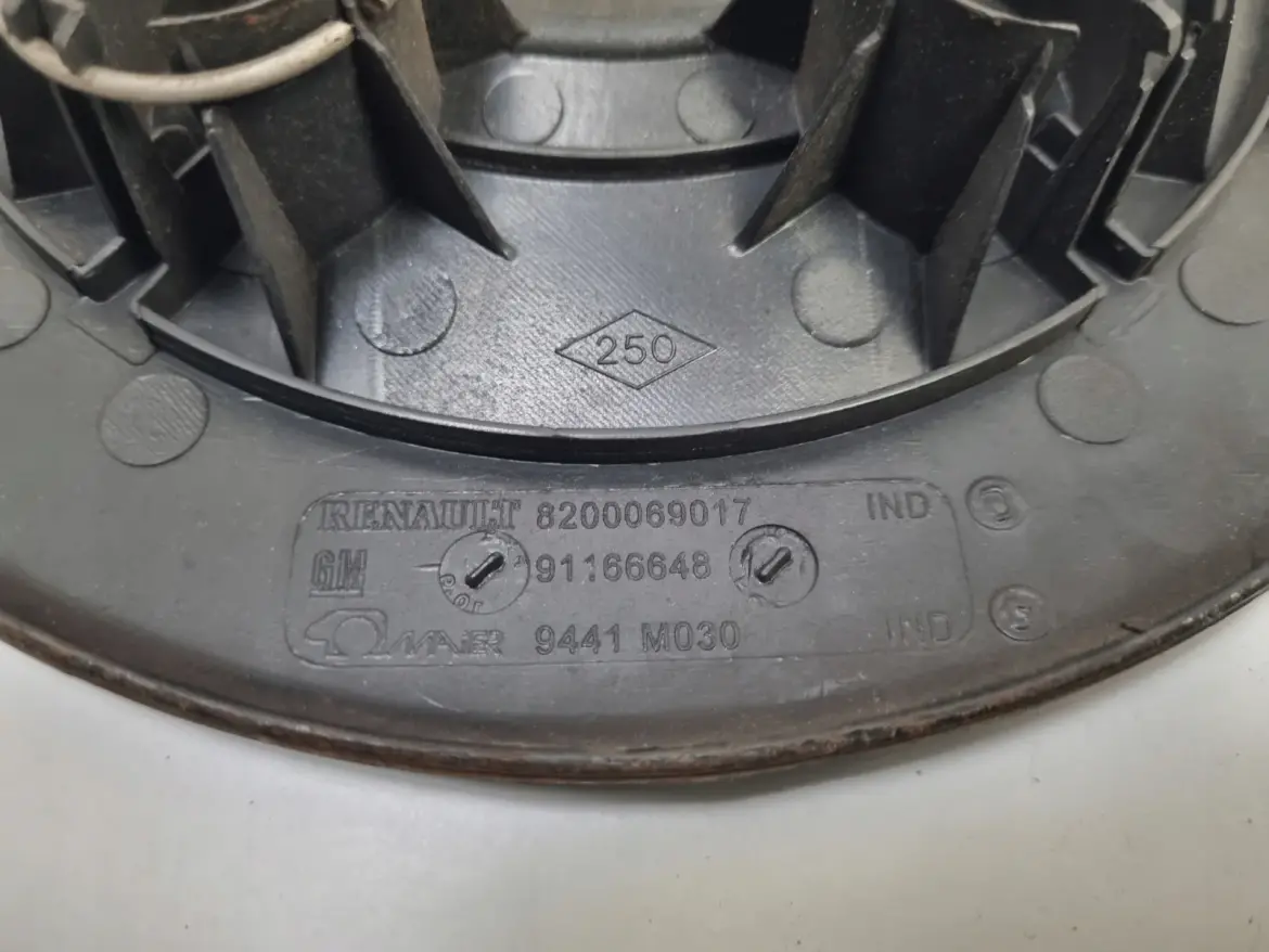 Opel Vauxhall DEKIELEK FELGI Kapsel kołpak 8200069017 91166648 230mm