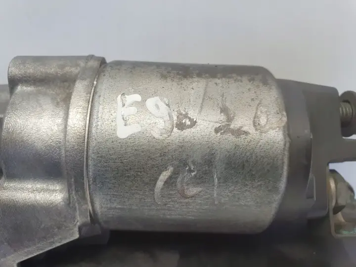 BMW E87 E90 E91 2.0 D N47 ROZRUSZNIK 7823700-01 bosch