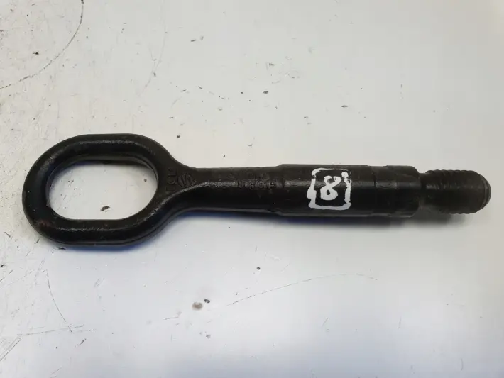 Audi A4 A6 A7 Q5 UCHO HOLOWNICZE Wkrętka hak 8K0805615