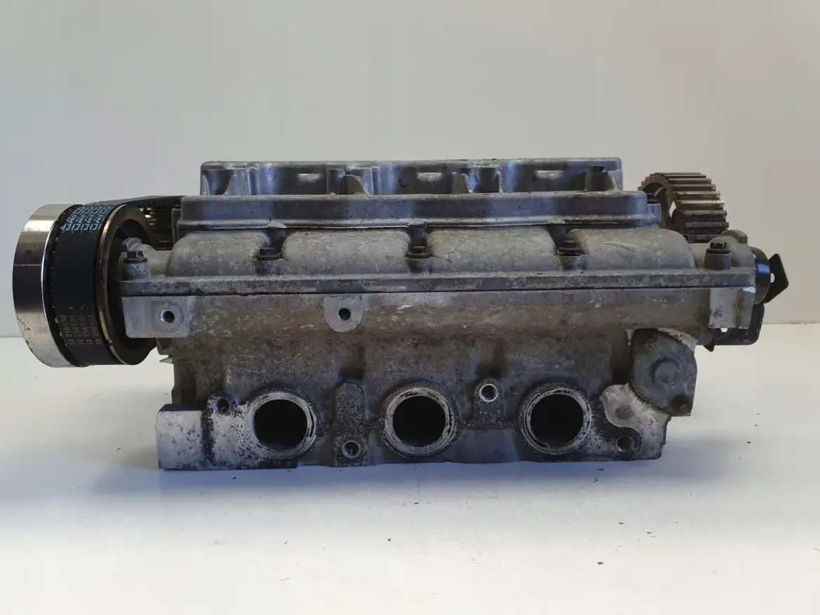 Land Rover Freelander 2.5 V6 GŁOWICA CYLINDRÓW LDF106870