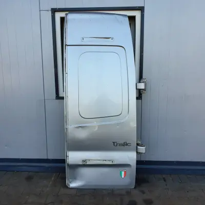 Renault Trafic TYNE DRZWI PRAWE prawy tył WYSOKIE