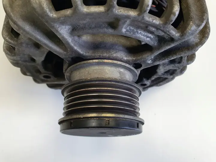 Volvo S60 II V60 2.0 D3 ALTERNATOR 31285627