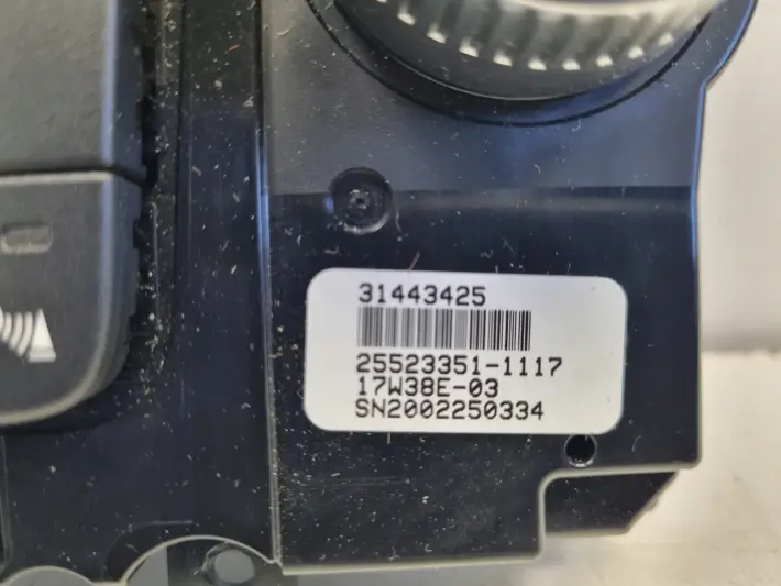Volvo S60 II V60 I XC60 I PANEL KLIMATYZACJI Nawiewu radia 31443425