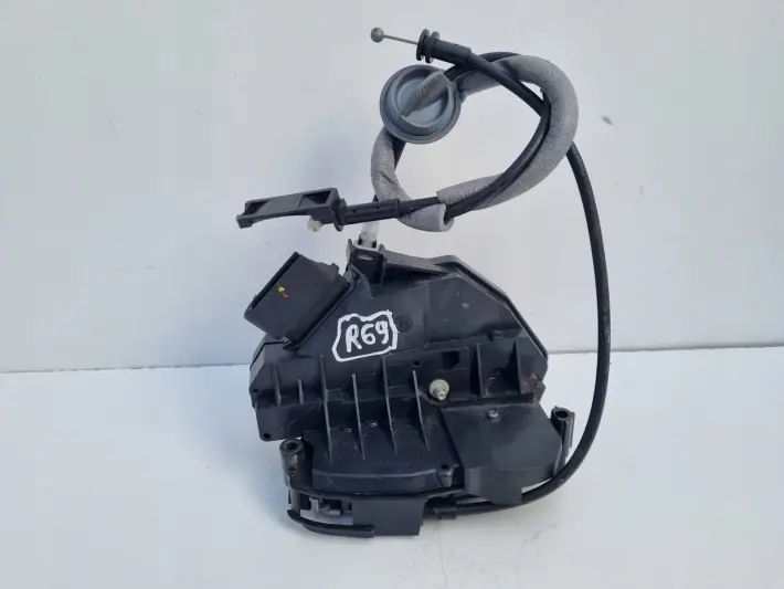 Volvo S60 II V60 ZAMEK DRZWI lewy przód KIEROWCY 31301738