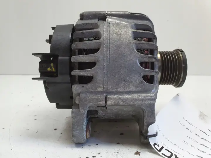 Renault Clio IV 0.9 TCe ALTERNATOR TG12C125 231007842R 2113005886