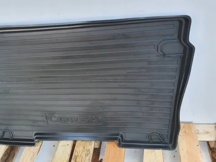Opel Corsa F 5D MATA BAGAŻNIKA Wykładzina gumowa