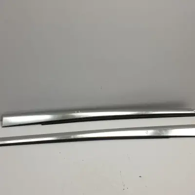 Mercedes A205 W205 Cabrio TYLNA LISTWA SZYBY Kpl