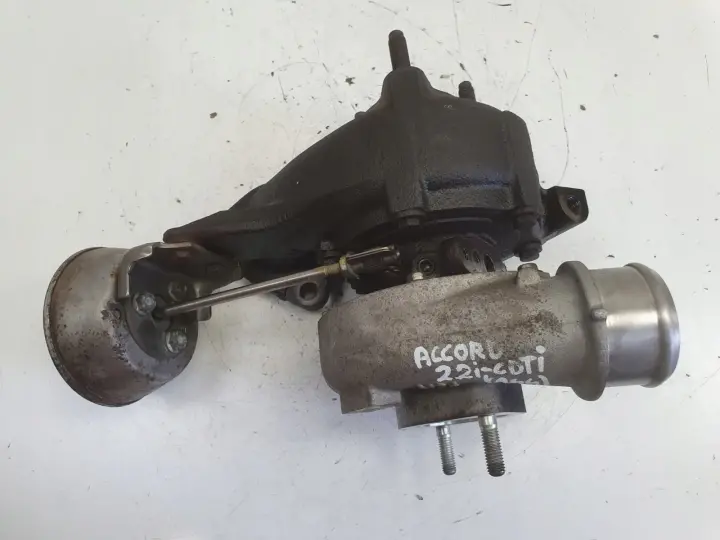 Honda Civic VIII 2.2 i-CDTI TURBOSPRĘŻARKA turbo 18900-RSR-E01