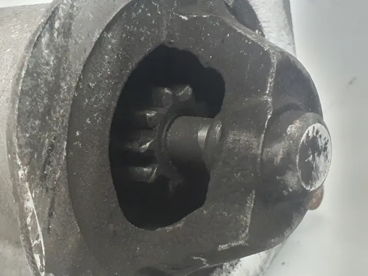 Volvo V70 III S80 II 2.5 T turbo ROZRUSZNIK 31268035 6G9N-11000-JB