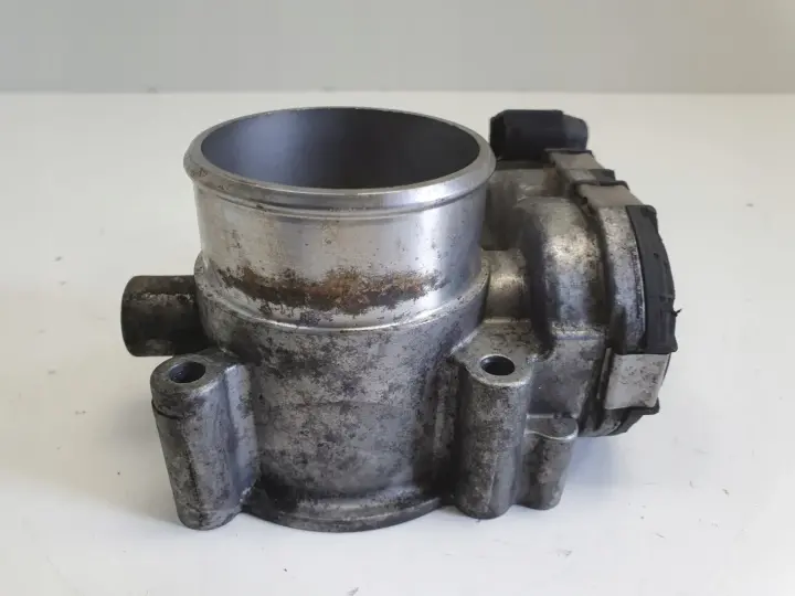 Mercedes W203 CLK W209 1.8 K PRZEPUSTNICA A2711410025 0280750076