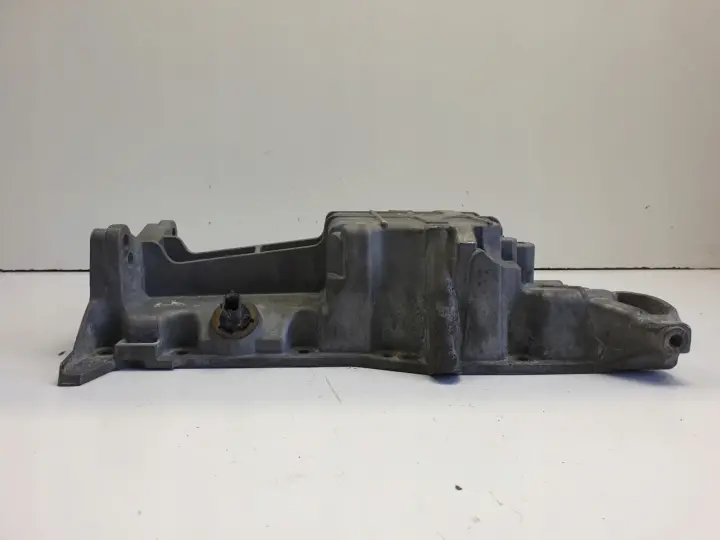 Opel Vectra C 2.2 direct MISKA OLEJOWA oleju 55557090