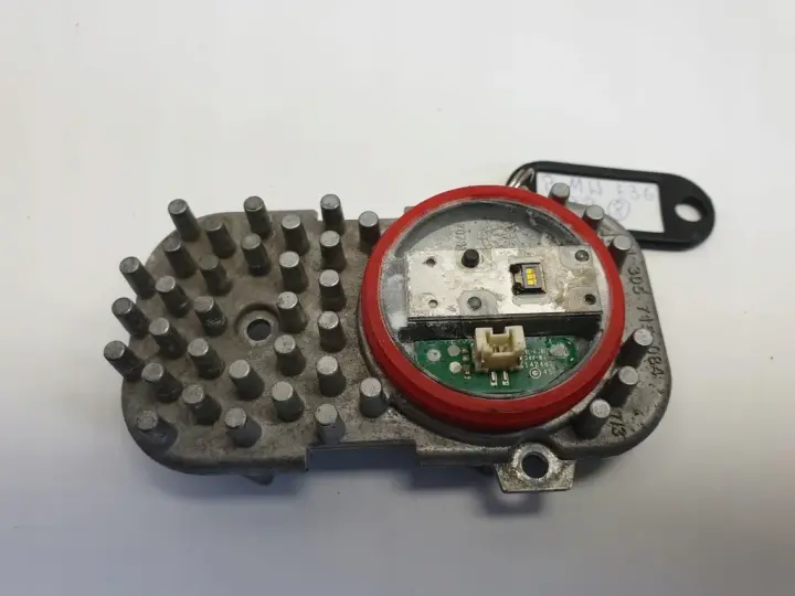 BMW 4 F36 GC MODUŁ PRZETWORNICA lampy LED 1305715