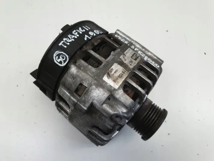 Renault Trafic II 1.9 DCI ALTERNATOR valeo 8200538815