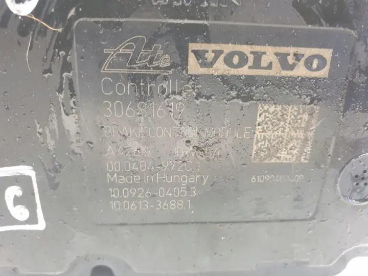 Volvo V70 III S80 II POMPA ABS Sterownik P30681619