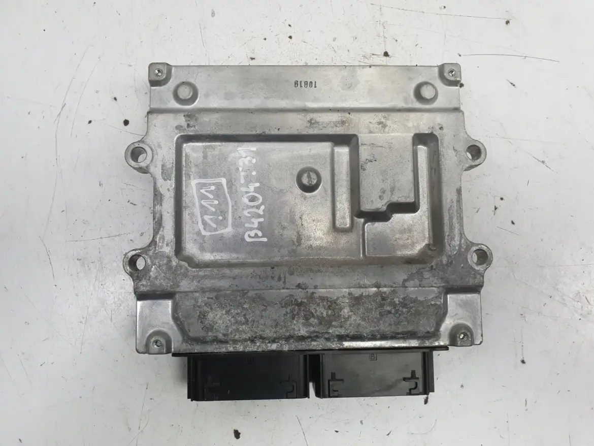 Volvo XC60 II 2.0 T6 STEROWNIK SILNIKA komputer 32242004