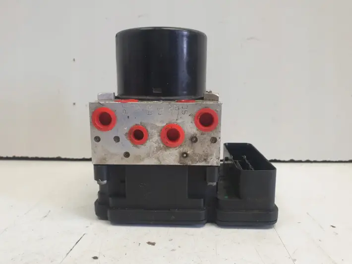 Volvo V70 III S80 II POMPA ABS hamulcowa 30681619