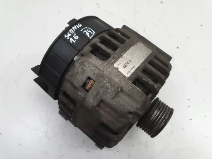 Renault Master II 2.5 DCI ALTERNATOR SG12B122