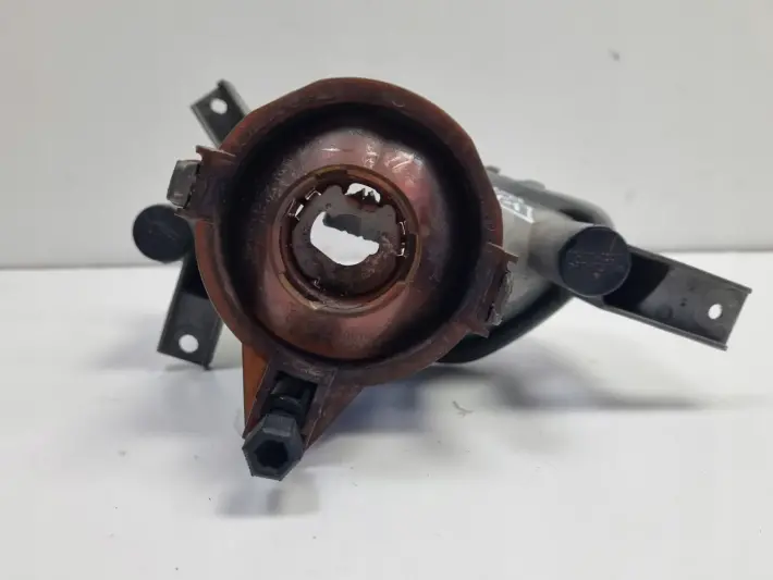 Volvo XC70 I V70 II lift PRAWY PRZEDNI HALOGEN przód pasażera DEPO