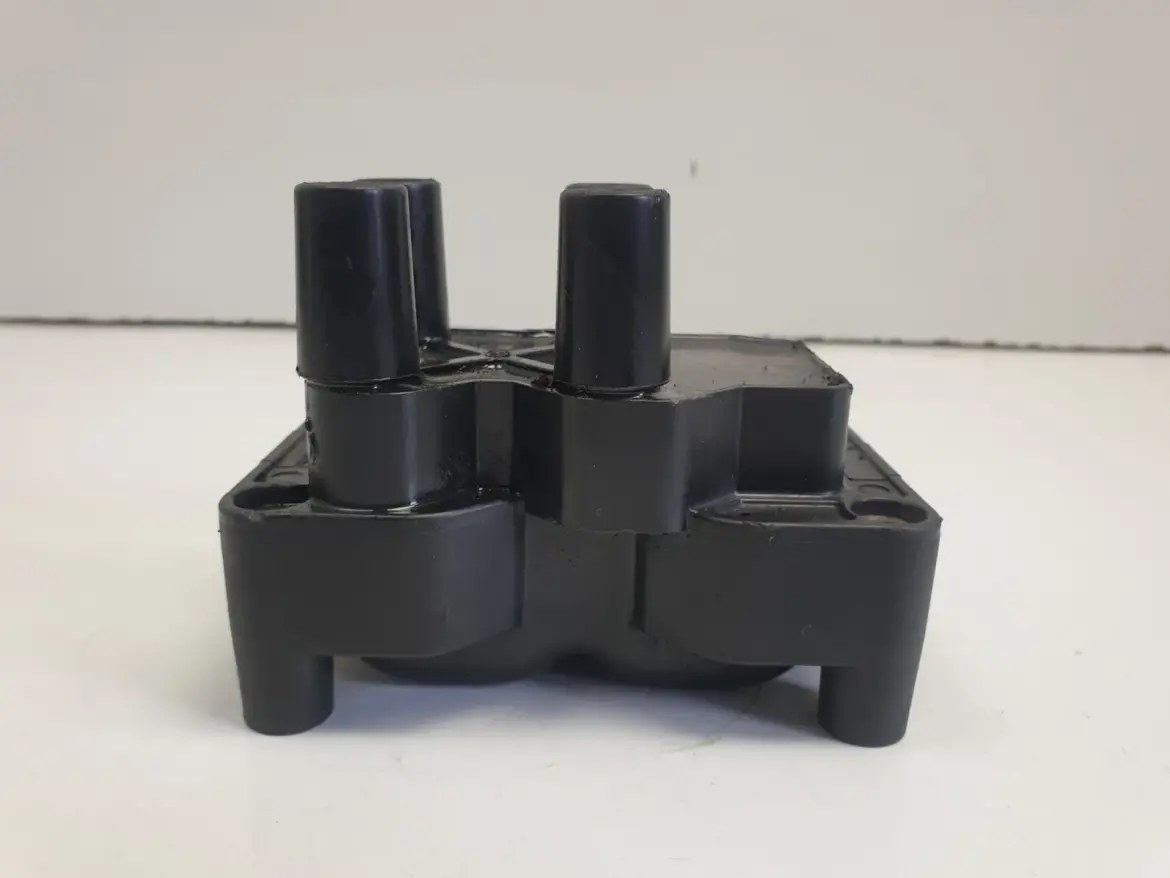 Mazda Tribute 2.0 16V CEWKA ZAPŁONOWA 0221503490