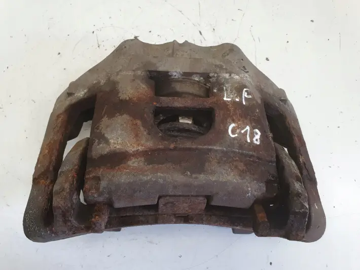 Audi A6 C6 PRZEDNI ZACISK HAMULCOWY lewy przód KIEROWCY