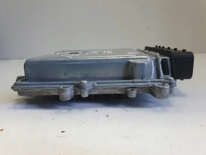 Volvo V40 II 2.0 D3 STEROWNIK SILNIKA komputer 31336983 0281018414