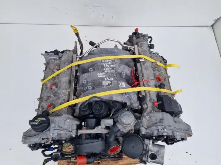 SILNIK KOMPLET Mercedes W204 3.0 V6 231KM 272947 272.947