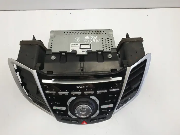 Ford Fiesta MK7 VII Lift RADIOODTWATRZACZ Panel