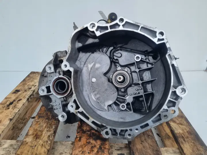 Opel Astra J IV 1.6 CDTI SKRZYNIA BIEGÓW manualna MANUAL M32