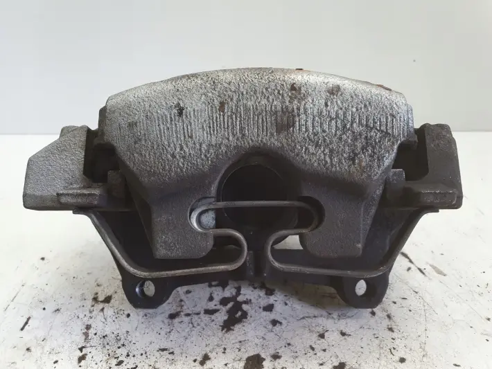 Volvo S60 XC60 II PRZEDNI ZACISK HAMULCOWY prawy przód PASAŻERA 31665741