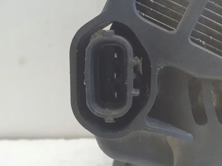 Land Rover Discovery III 2.7 TD V6 ALTERNATOR