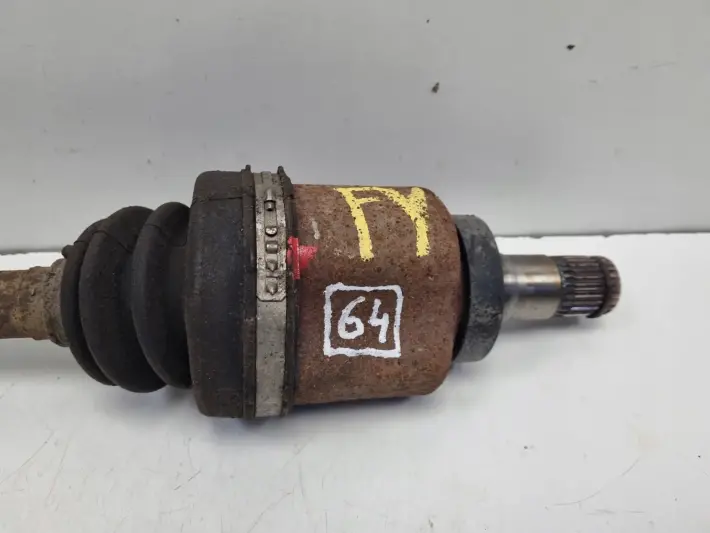 MINI CLUBMAN R55 R56 1.6 D LEWA PRZEDNIA PÓŁOŚ półośka lewy przód