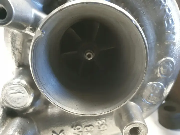 VW Golf IV 1.9 TDI TURBOSPRĘŻARKA turbo 038253019N