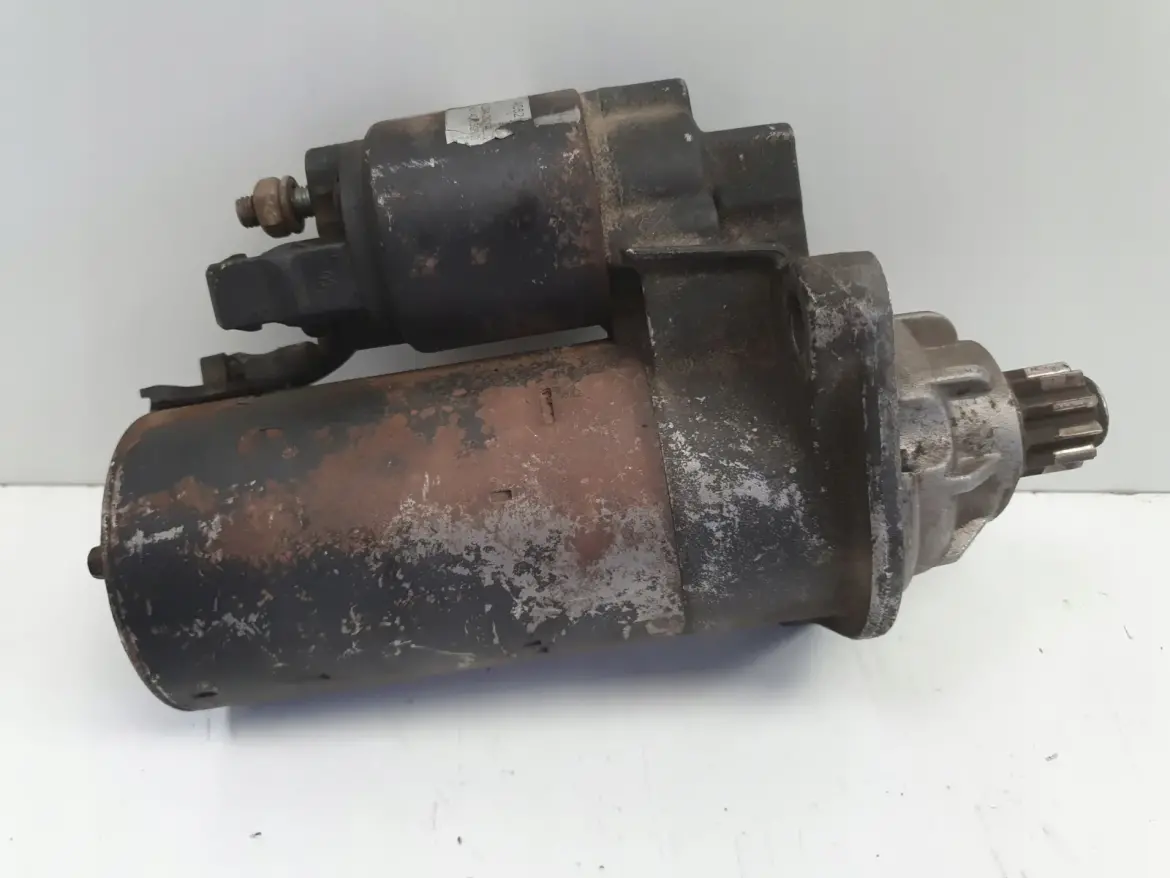 VW Bora 2.3 V5 ROZRUSZNIK bosch