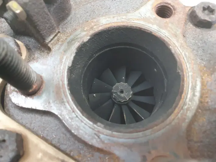 Mazda 6 2.0 Di CITD TURBOSPRĘŻARKA turbo VJ320209 RF5C