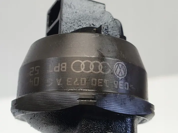 VW Audi Skoda 1.9 TDI WTRYSK Wtryskiwacz pompowtryskiwacz 038130073AG 105KM