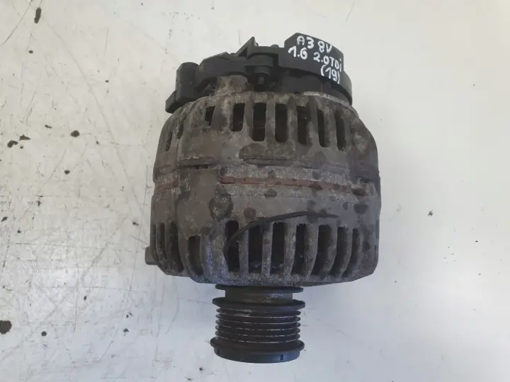 Audi A3 II 8P 1.6 TDI ALTERNATOR 03L903023