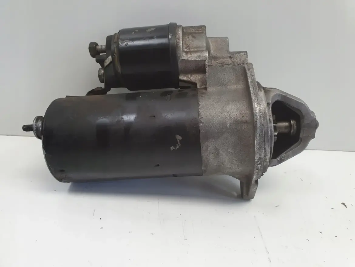 Opel Astra II G 2.2 DTI ROZRUSZNIK 0001109055 bosch