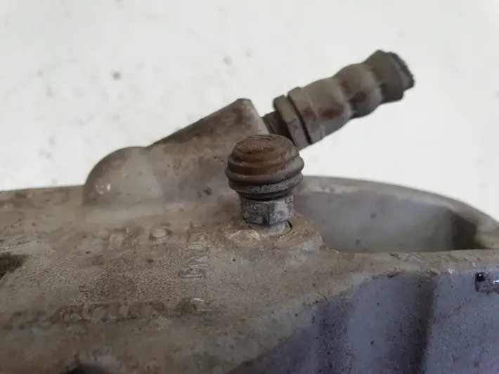 Volvo S60 II V60 I PRZEDNI ZACISK HAMULCOWY lewy przód kierowcy 316 mm 945