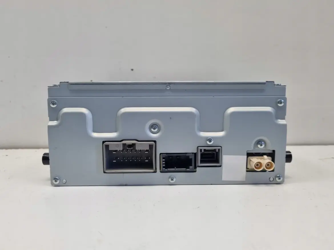 Volvo VOLVO V60 I S60 II V40 II CZYTNIK NAWIGACJI Radio 31357212 31357212AA