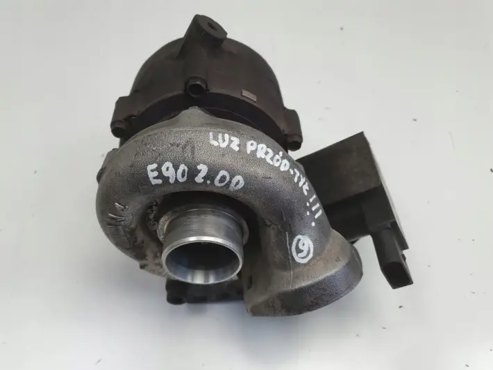 BMW E87 E90 E91 2.0 D TURBOSPRĘŻARKA turbo 7795498