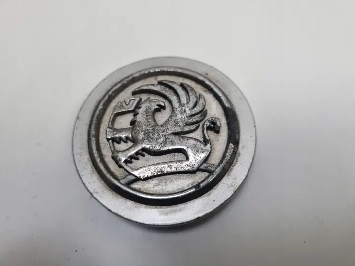 Opel Vauxhall DEKIELEK FELGI Kapsel kołpak 13117069MJ 64mm