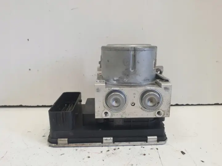 Volvo V90 POMPA ABS hamulcowa 31680098 P31680101