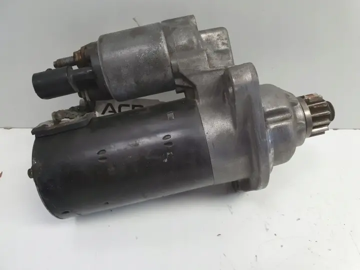 VW Passat B7 2.0 TDI ROZRUSZNIK bosch 02M911024C