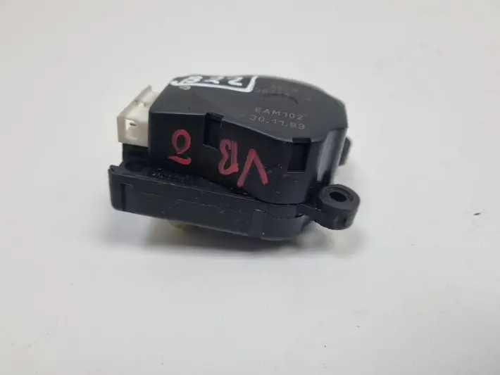 Volvo V60 I S60 II XC60 I LEWY SILNICZEK NAGRZEWNICY tył 41047324 41047324